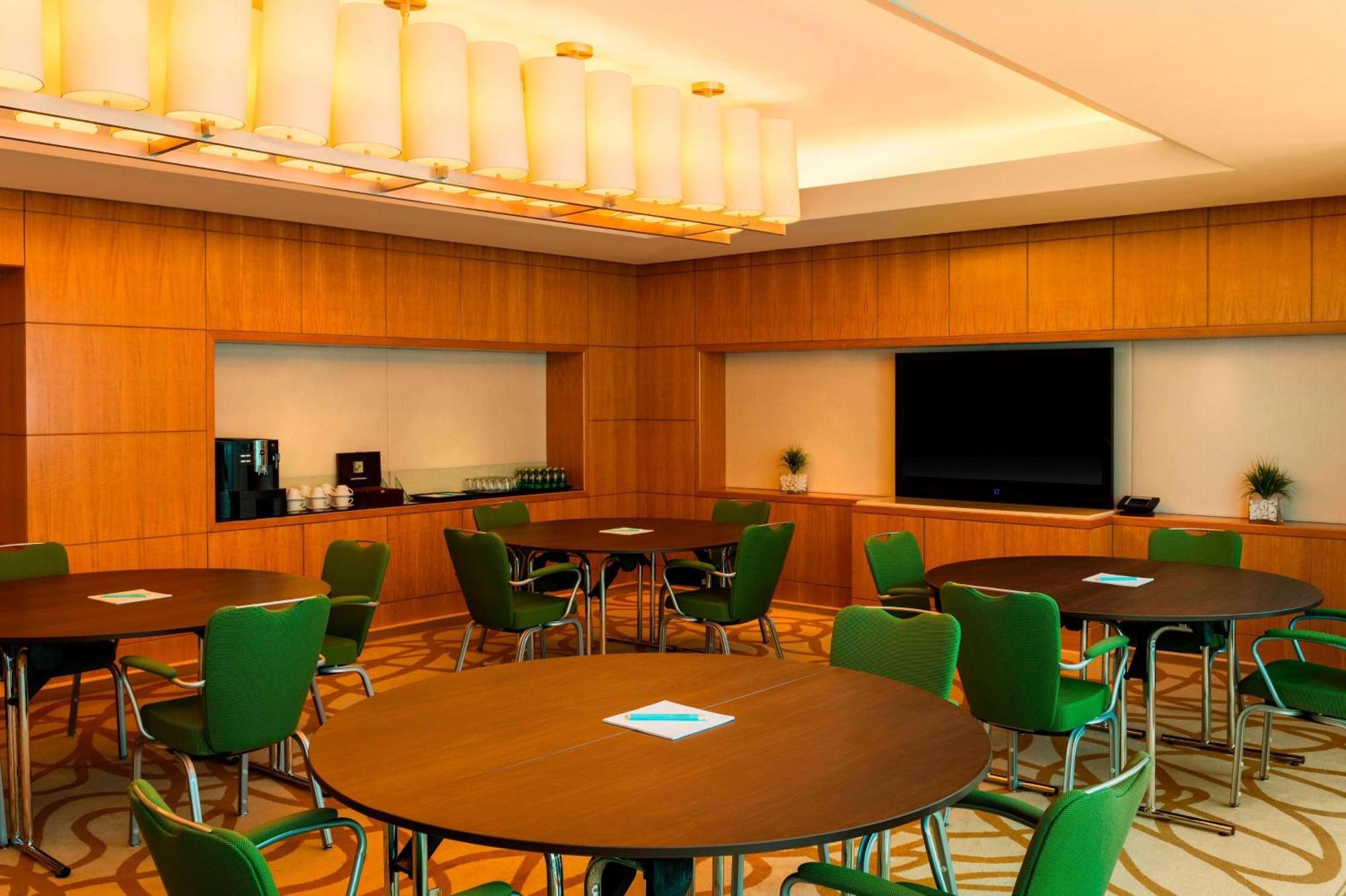 Four Points By Sheraton Sheikh Zayed Road होटल