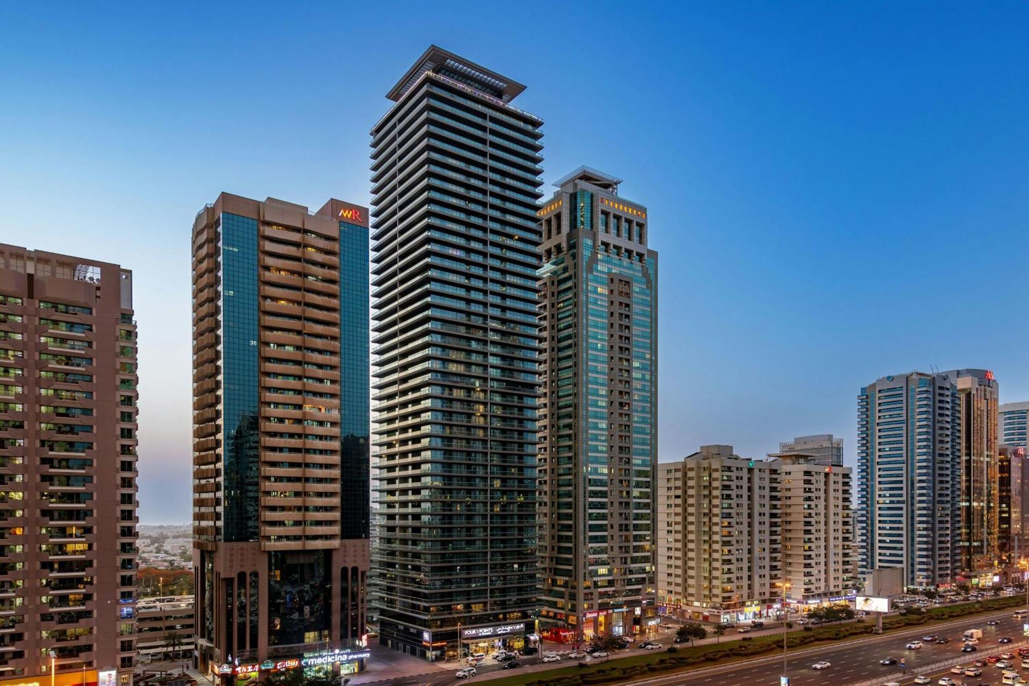 Hotel Four Points By Sheraton Sheikh Zayed Road Dubaï